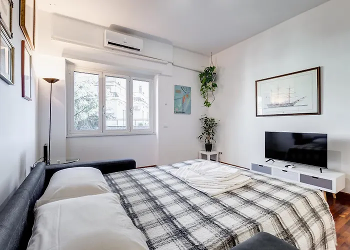 Апартаменты Hyria