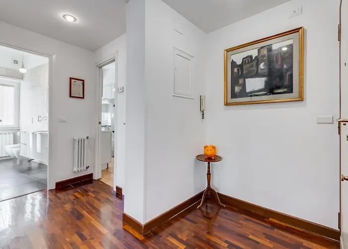 Апартаменты Hyria